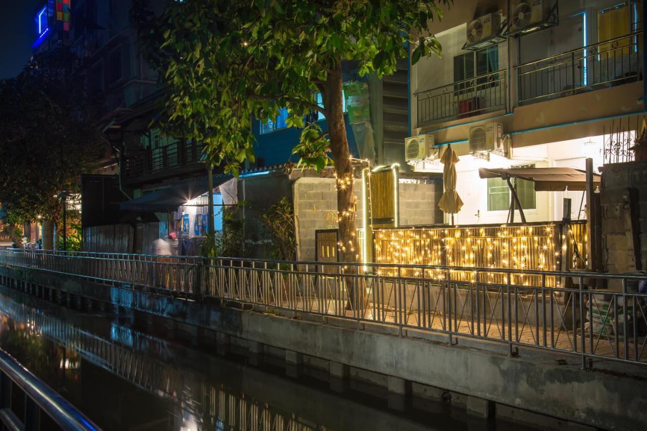 Canal View Lo-Ha Guest House, Contactless Check-In Bangkok Kültér fotó