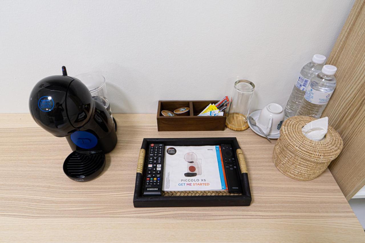 Canal View Lo-Ha Guest House, Contactless Check-In Bangkok Kültér fotó